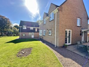 Photo 22- click for photo gallery